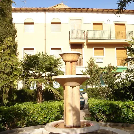 Fuente De * סייה